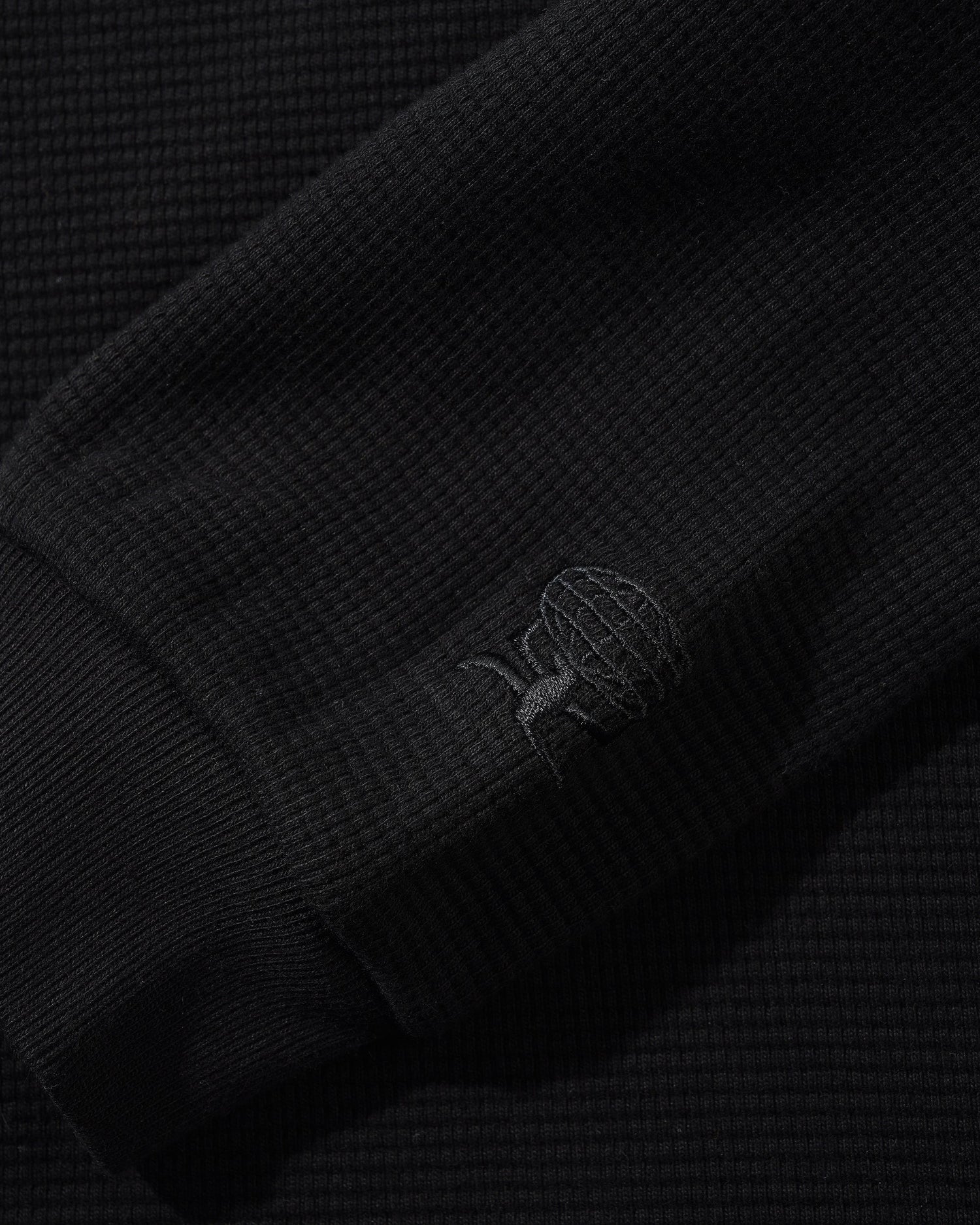 Basic Waffle L/S Tee, Black
