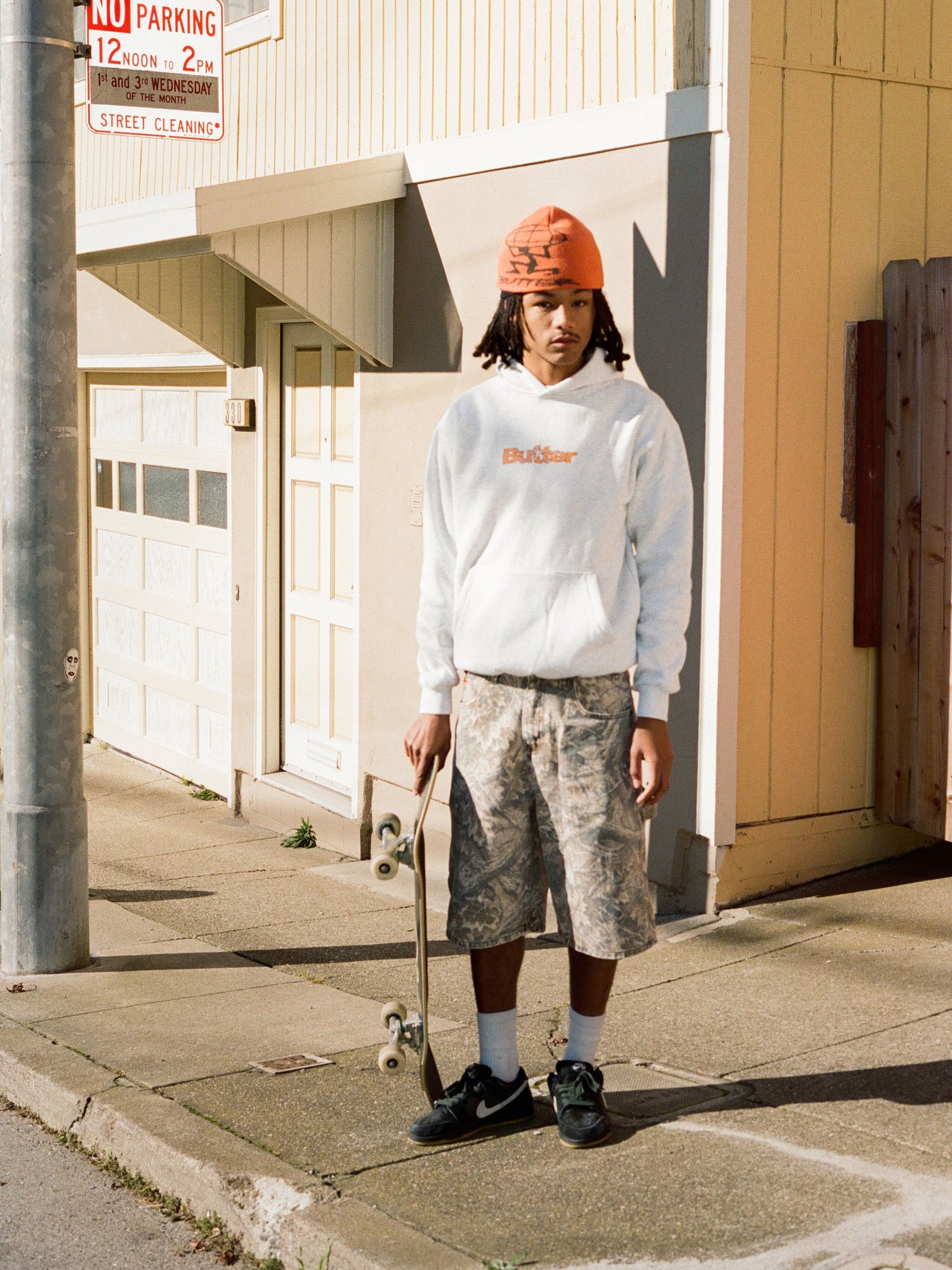 Smashed Logo Pullover Hood, Ash
