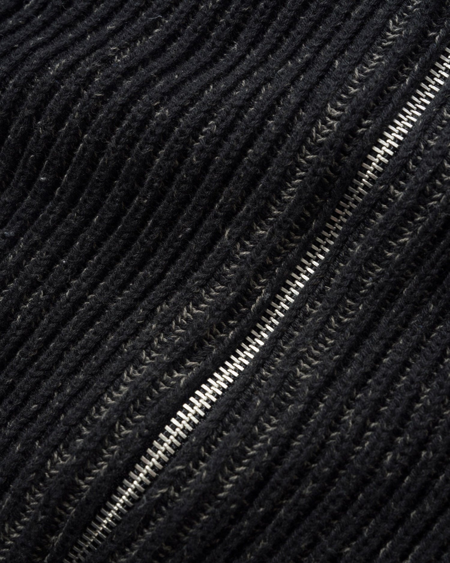 Club Zip-Thru Knit, Black
