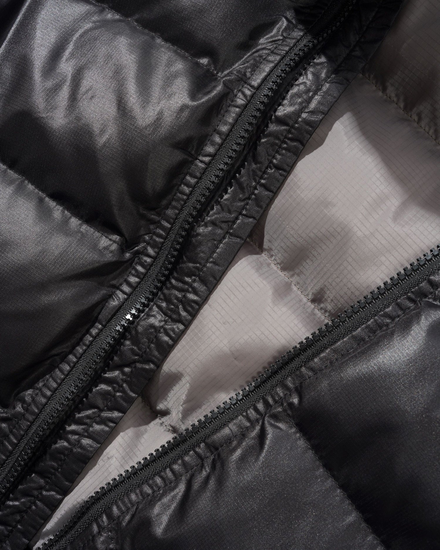 Endure Puffer Jacket, Black