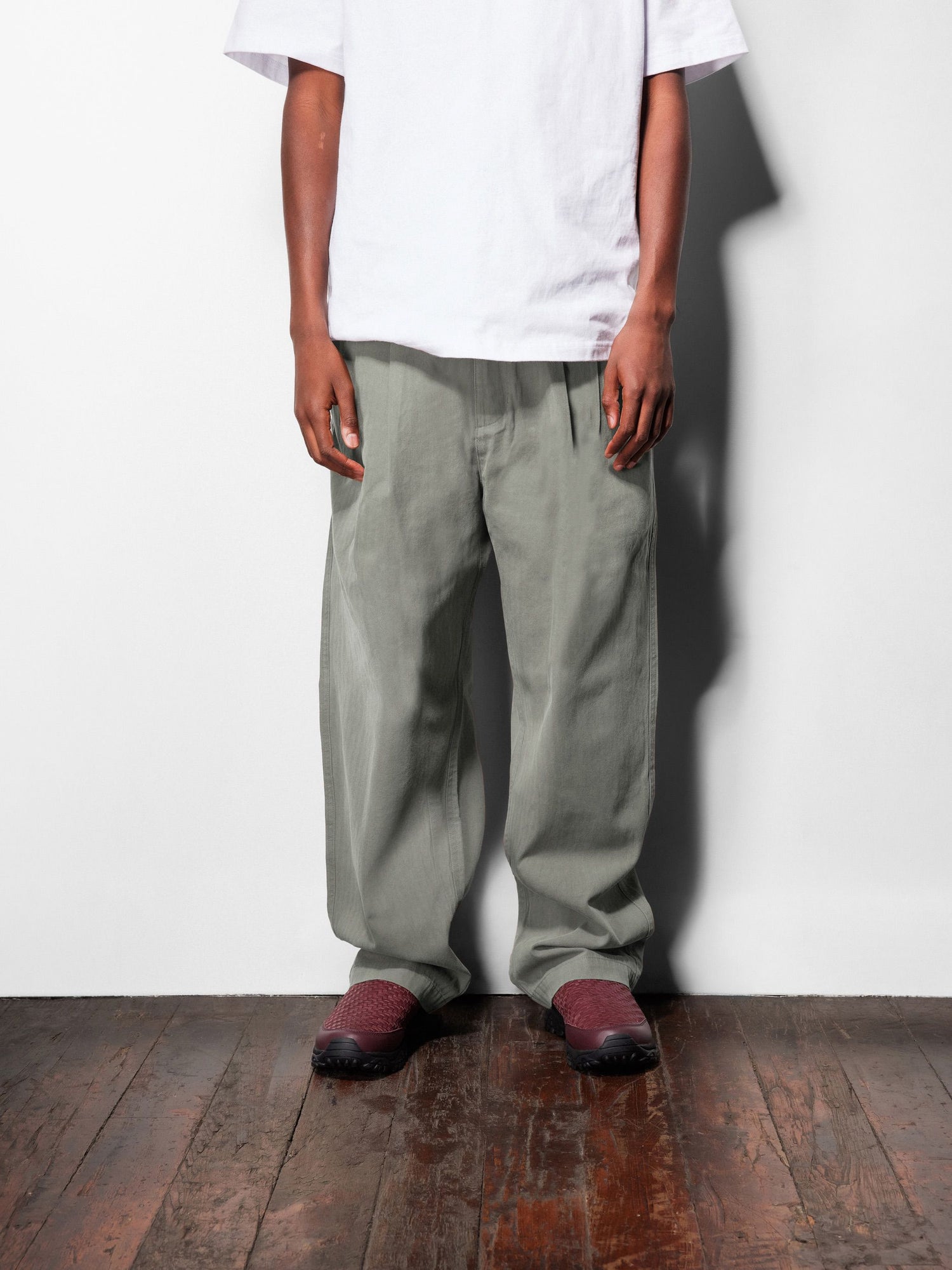 Pleated Trousers, Washed Black