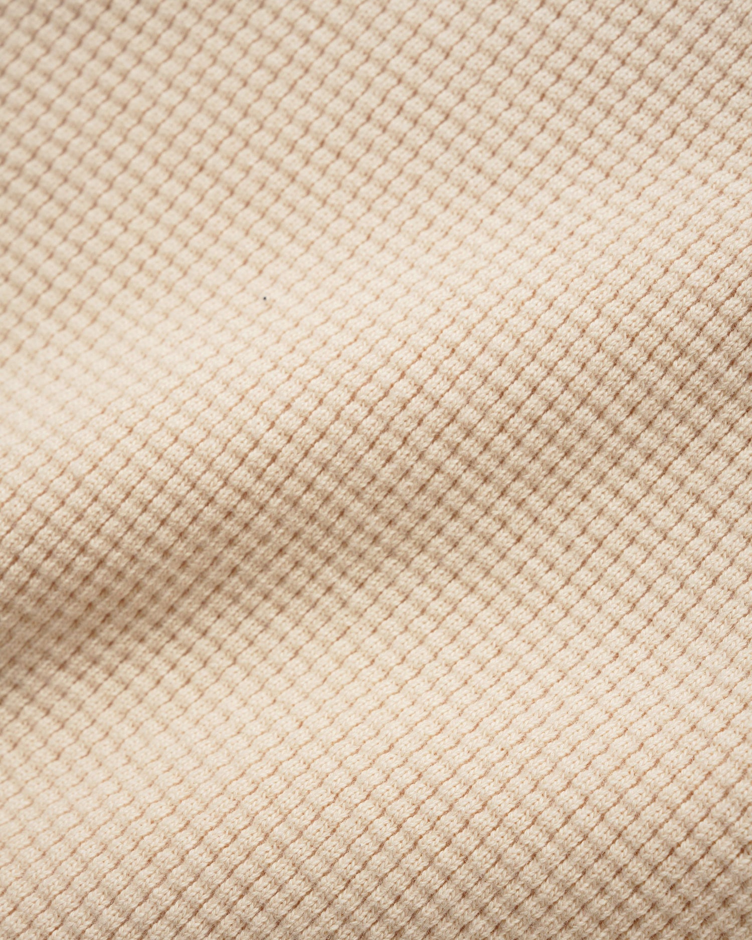 Sketch Waffle Crewneck, Cream / Red