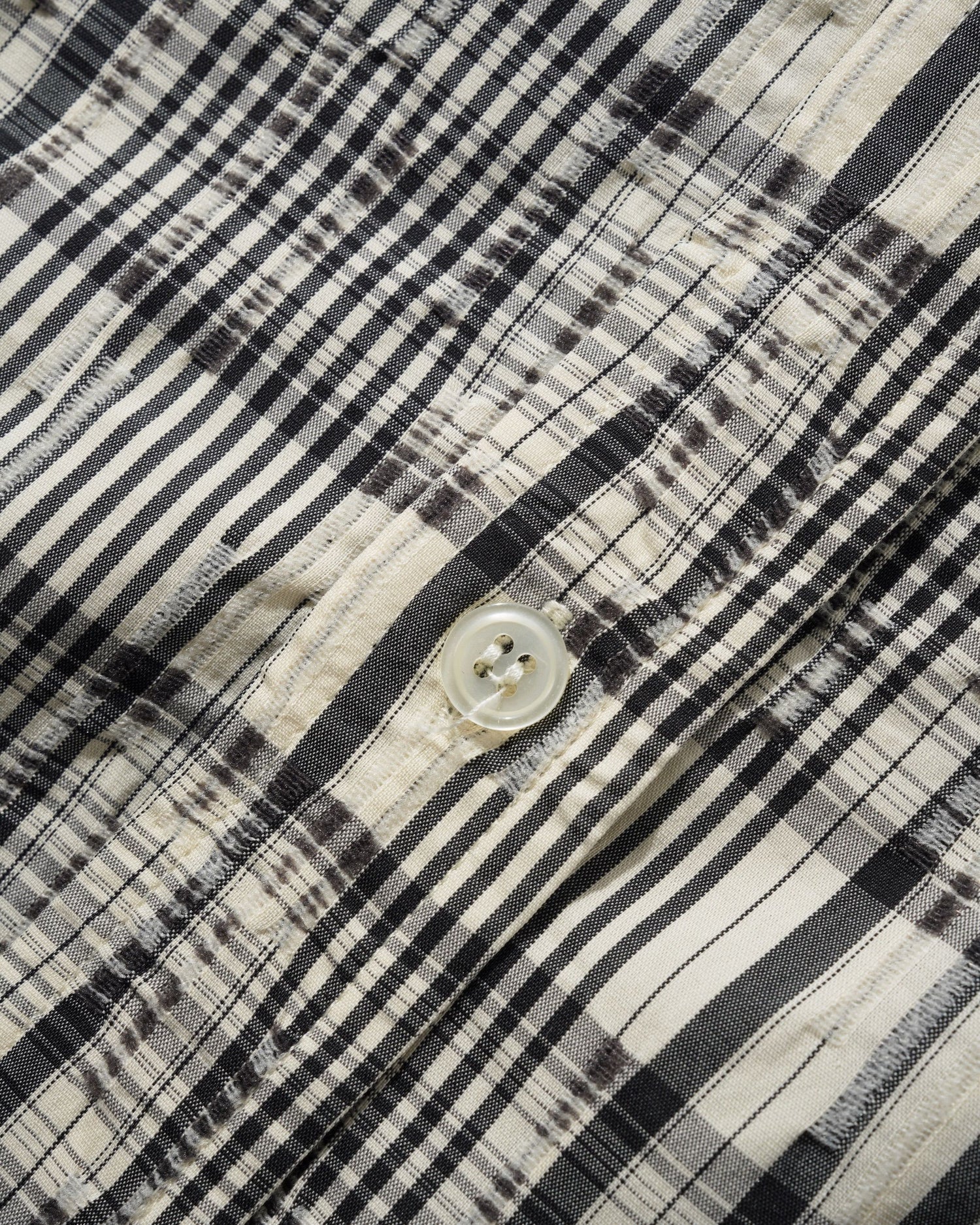 Spring S/S Shirt, Black / Cream